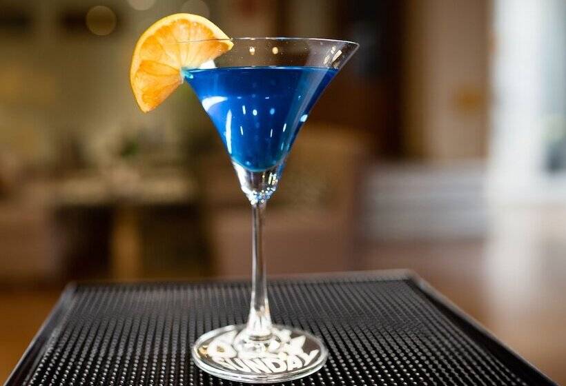 Sunday Hotel Chandigarh Zirakpur