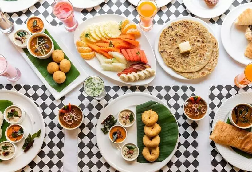 Sunday Hotel Chandigarh Zirakpur