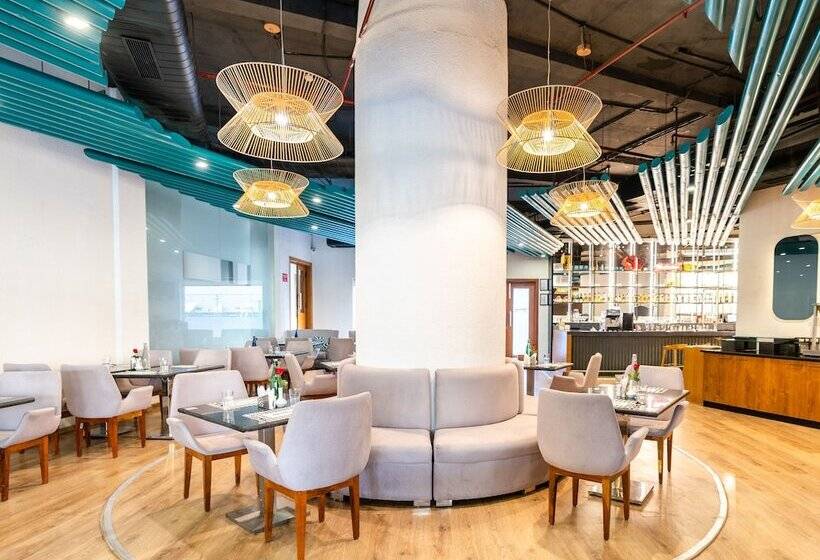 Sunday Hotel Chandigarh Zirakpur