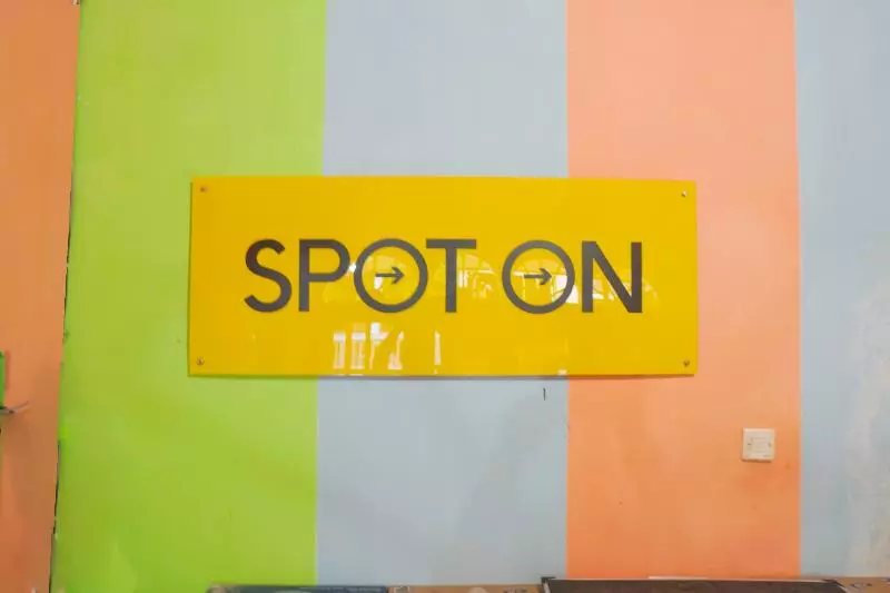 ユースホステル Spot On 1762 Gandrung Payungan Family Inn