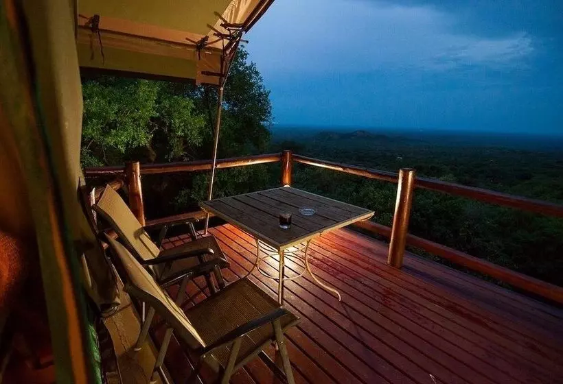 Hotelli Amafu Forest Lodge