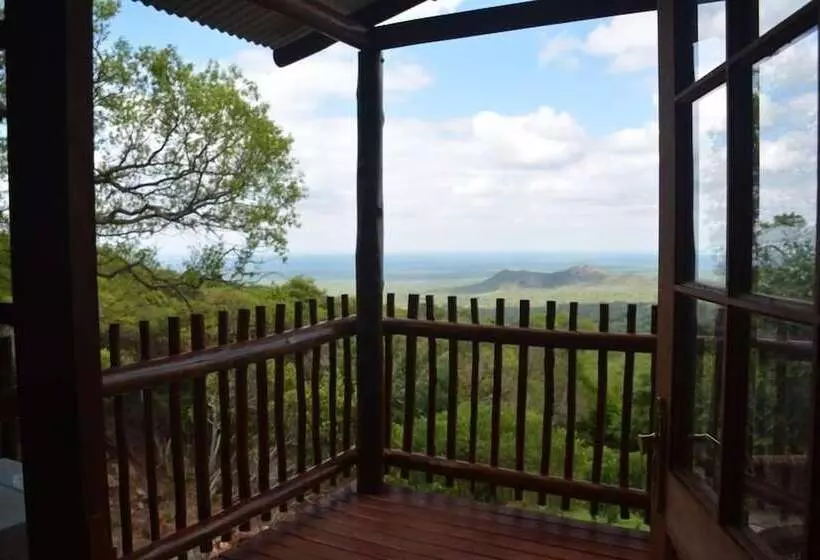 Hotelli Amafu Forest Lodge