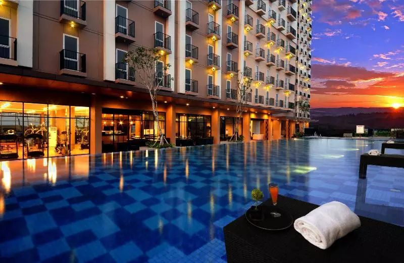 Otel Azalea Suites Cikarang By Jayakarta Grup