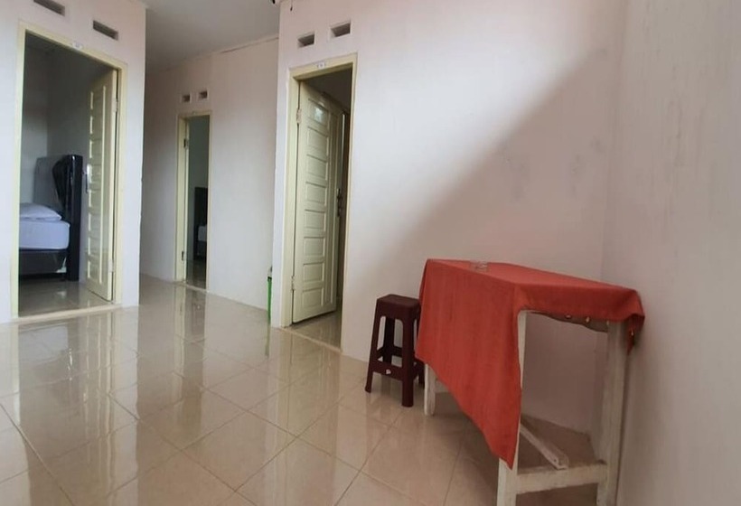 هتل New Fatimah Guest House Syariah