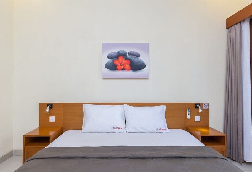 酒店 Reddoorz @ Tegal Sari Berawa