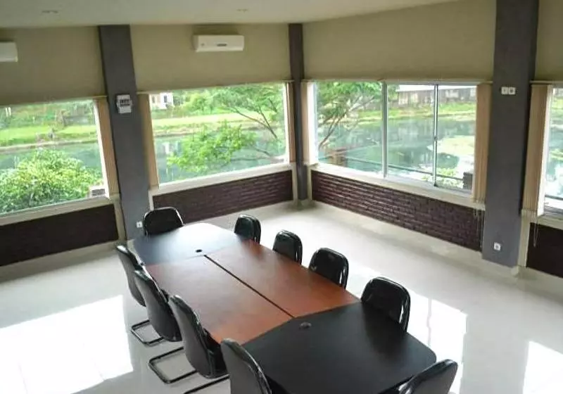 Hotel Rorompok Homan