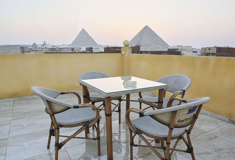 پانسیون The View Pyramids