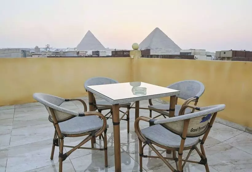 پانسیون The View Pyramids