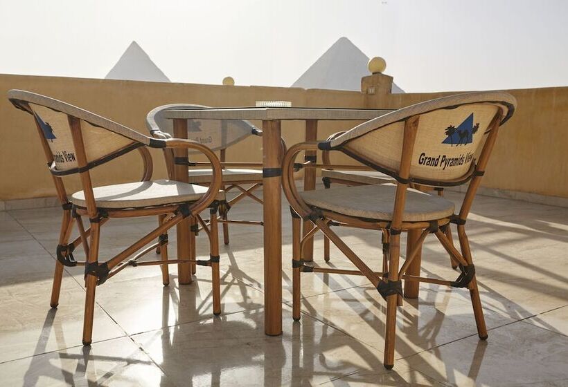 پانسیون The View Pyramids