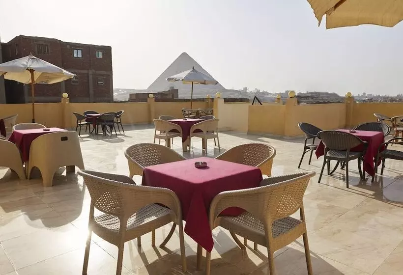 پانسیون The View Pyramids