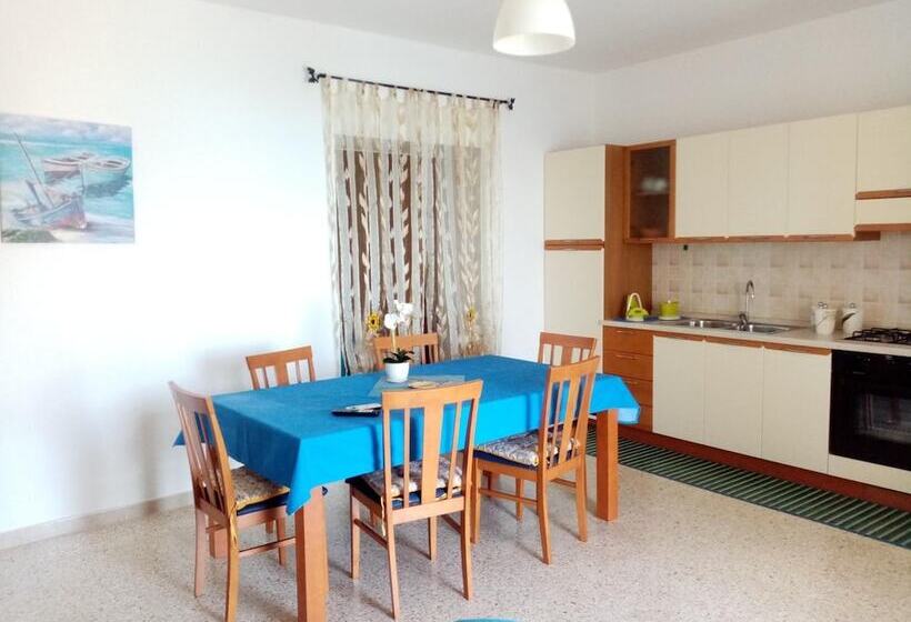 פנסיון Un Oblò Sul Mare