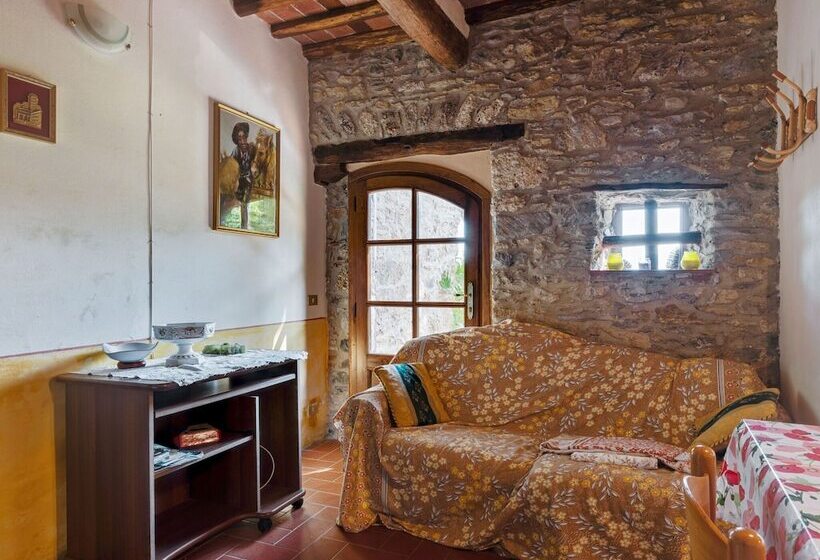 Relaxing Cottage In Convalle With Fenced Garden