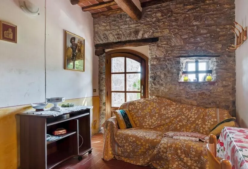 Relaxing Cottage In Convalle With Fenced Garden