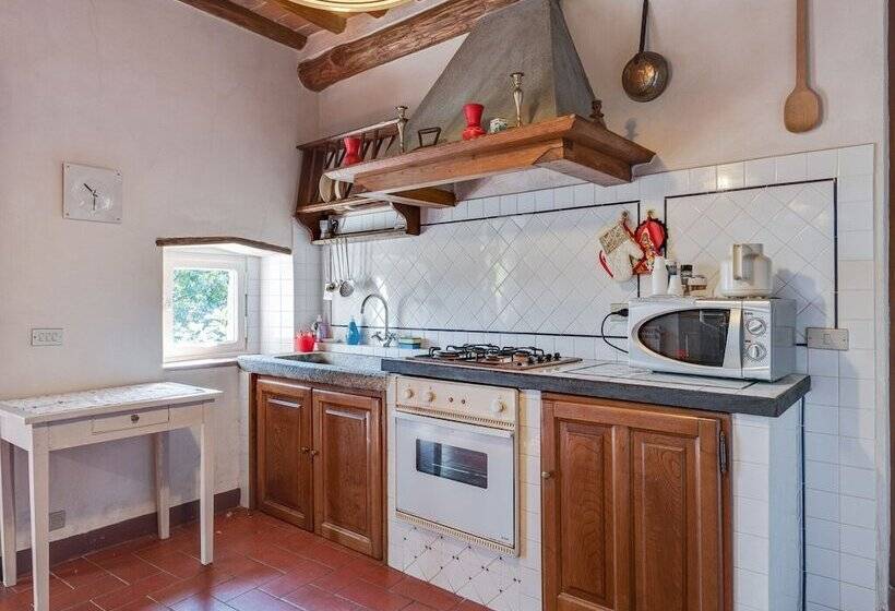 Relaxing Cottage In Convalle With Fenced Garden