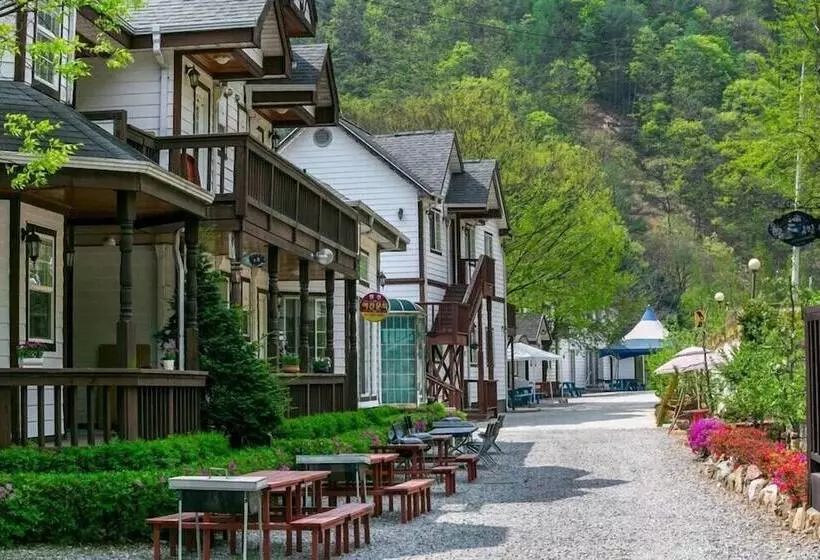 Yeomiji Pension