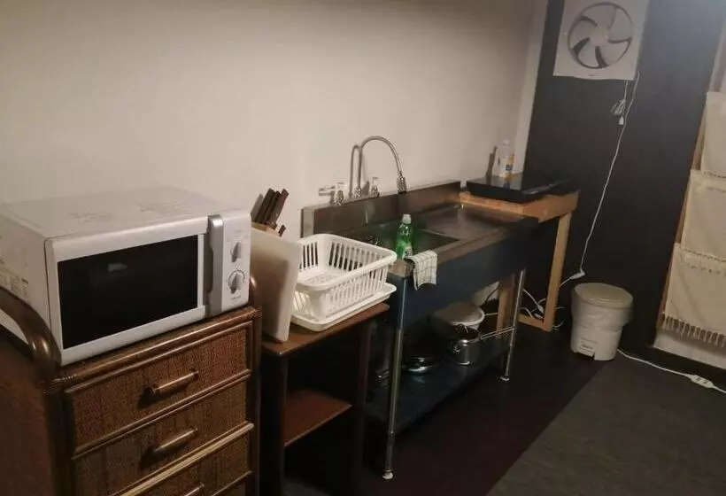 Retkeilymaja Kusatsu Onsen Guesthouse Gyoten