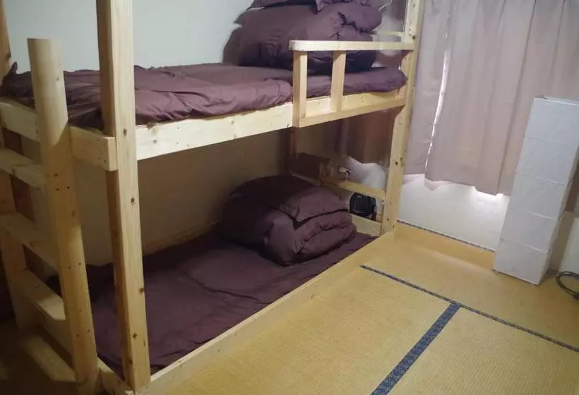 Retkeilymaja Kusatsu Onsen Guesthouse Gyoten