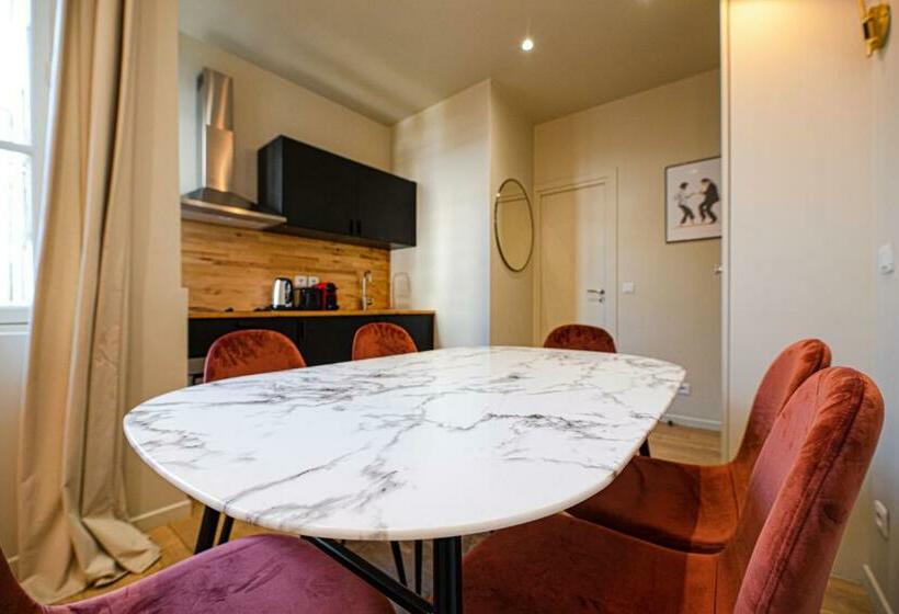 Dreamyflat   Archives