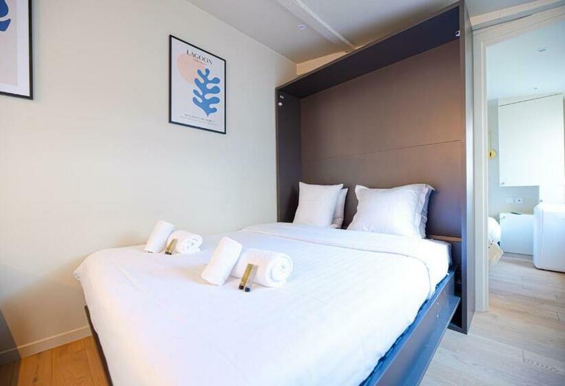 Dreamyflat   Archives