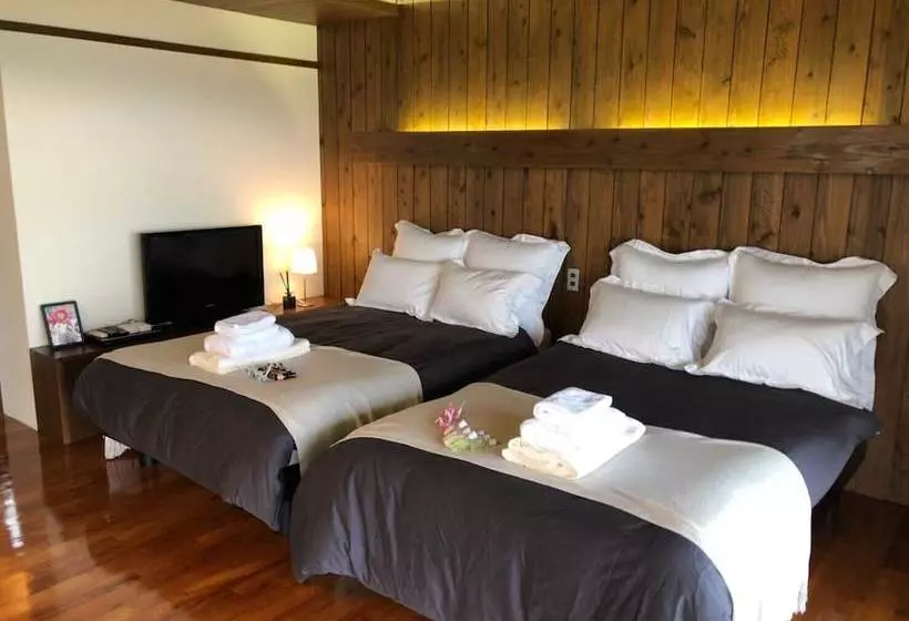 Hana Villa