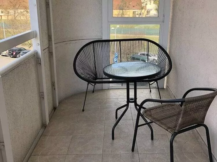 هتل Apartament F&j 12