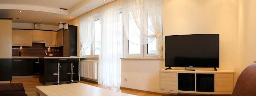 هتل Apartament F&j 12