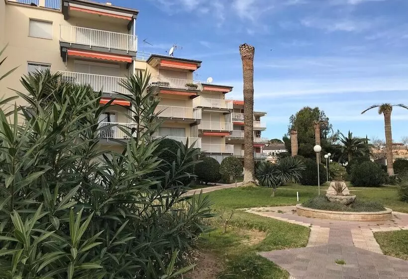هتل Apartamento Estrella   112b