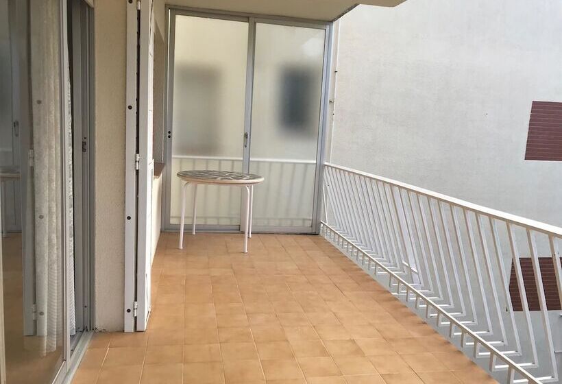 Hotel Apartamento Estrella   112b