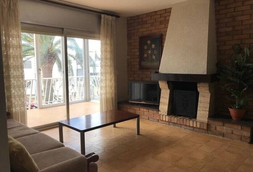 Hotel Apartamento Estrella   112b