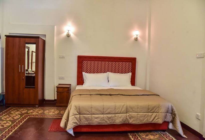 فندق Grand Peak Tea Garden