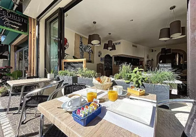 Hotelli Le Provence Hôtel Golfe Juan