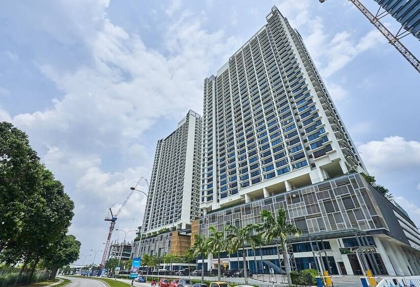 فندق Oyo Home 89316 Special Studio Setia Alam Trefoil