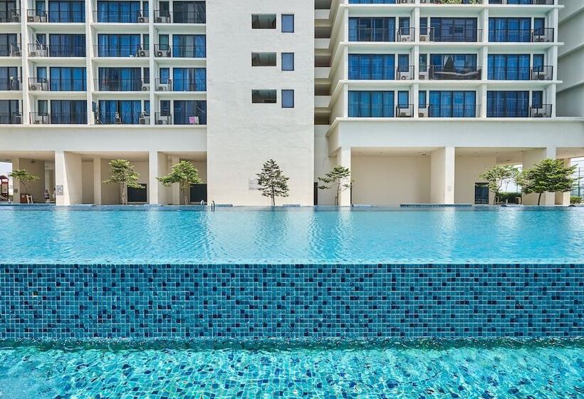 فندق Oyo Home 89316 Special Studio Setia Alam Trefoil