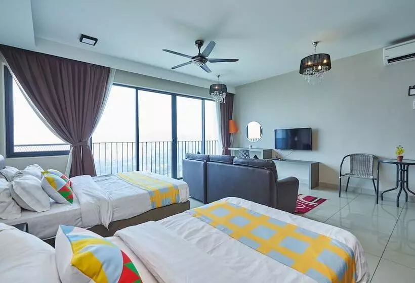 Hotelli Oyo Home 89316 Special Studio Setia Alam Trefoil