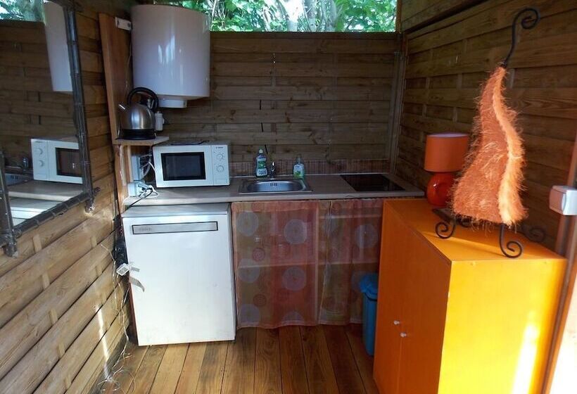 ホテル Yourte Mongole