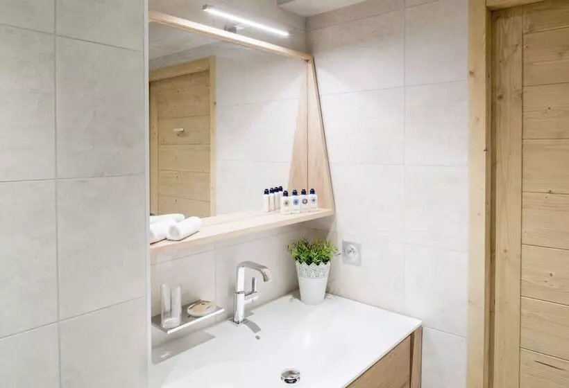 Mammoth Lodge Apartment T5 D06