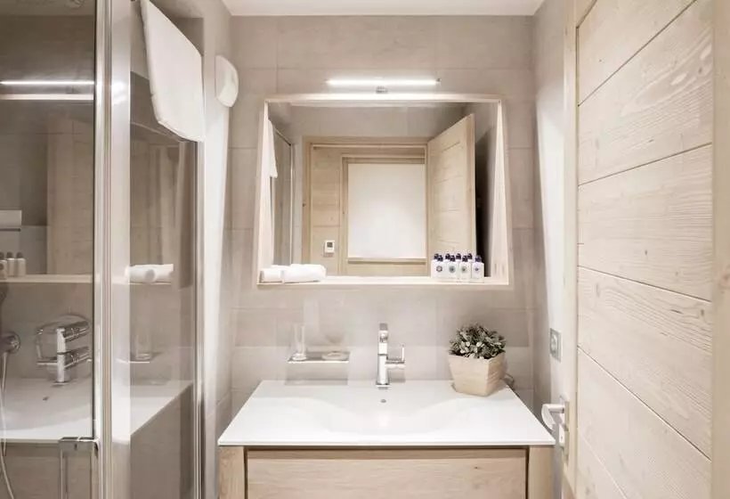 Mammoth Lodge Apartment T5 D06