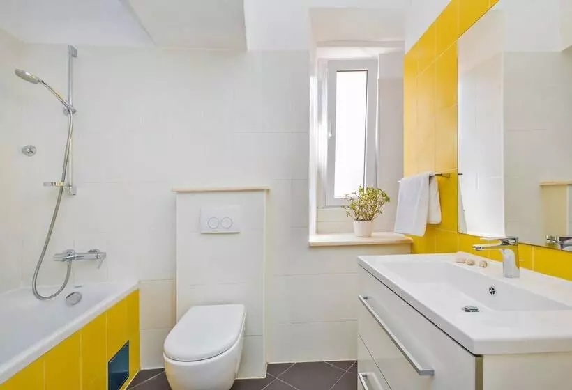 پانسیون Apartment & Room Joy