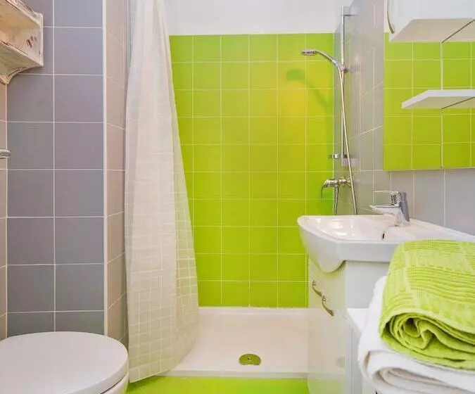 پانسیون Apartment & Room Joy