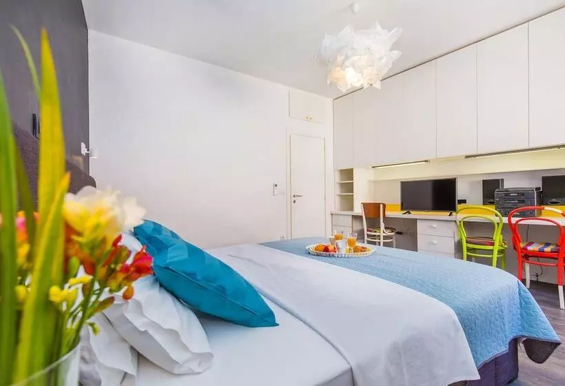 پانسیون Apartment & Room Joy