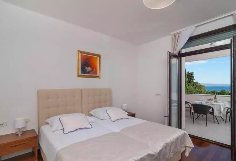 ペンション Luxury Rooms Near The Beach2