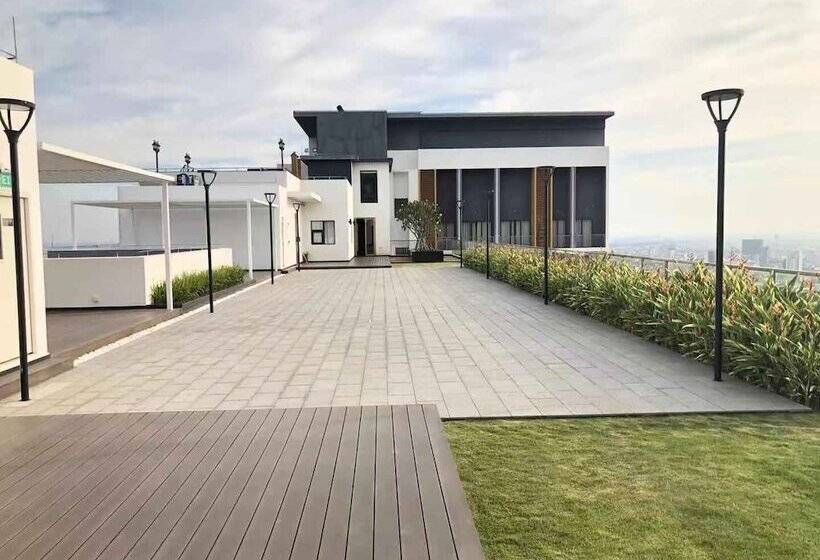 פנסיון Skyline