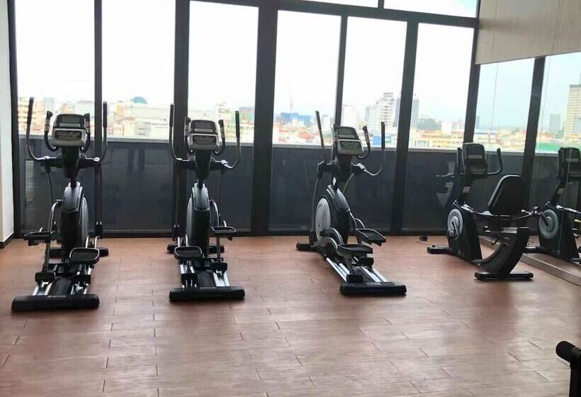 פנסיון Skyline