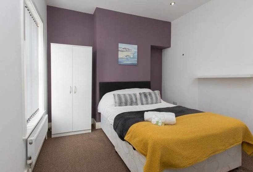 膳宿费 Townhouse @ Balfour St