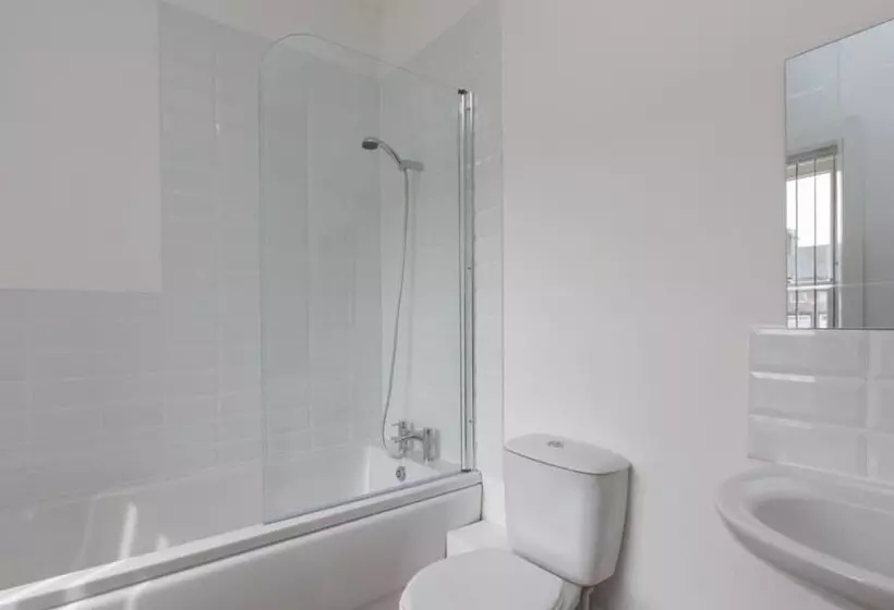 Majatalo Townhouse @ Balfour St