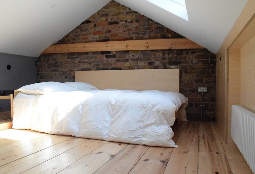 Stunning Home In East London Location