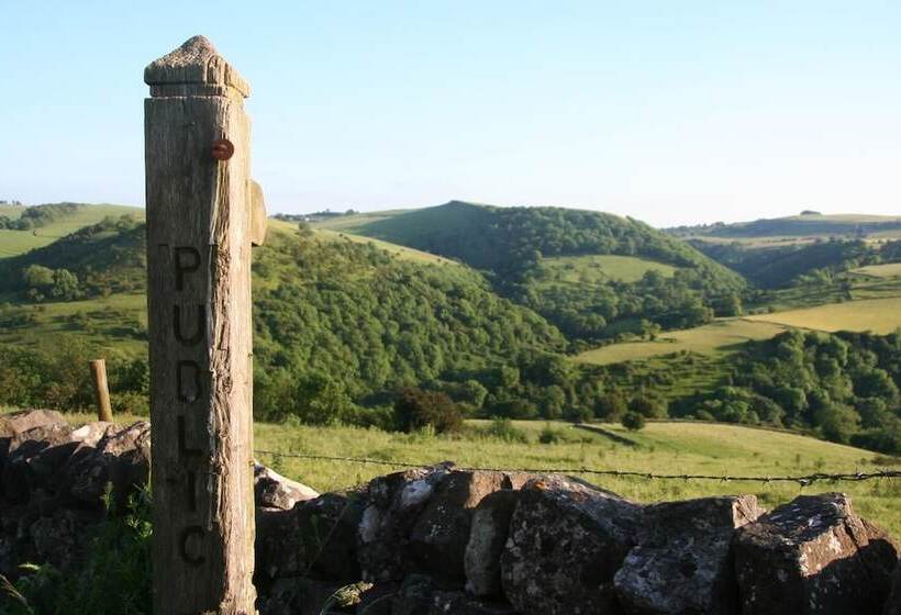 The Little Vicarage Holiday Cottage