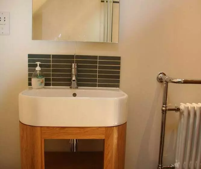 The Little Vicarage Holiday Cottage