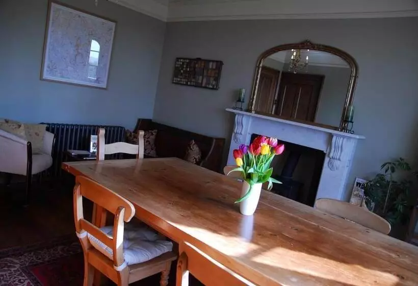 The Little Vicarage Holiday Cottage