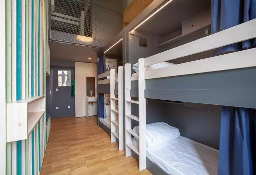 هاستل The People Strasbourg